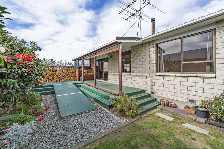 19 Greendale Road Darfield_16