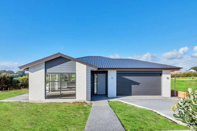 24 Dame Nganeko Drive Glenbrook_1