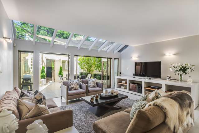 44 Scarborough Terrace Parnell_2