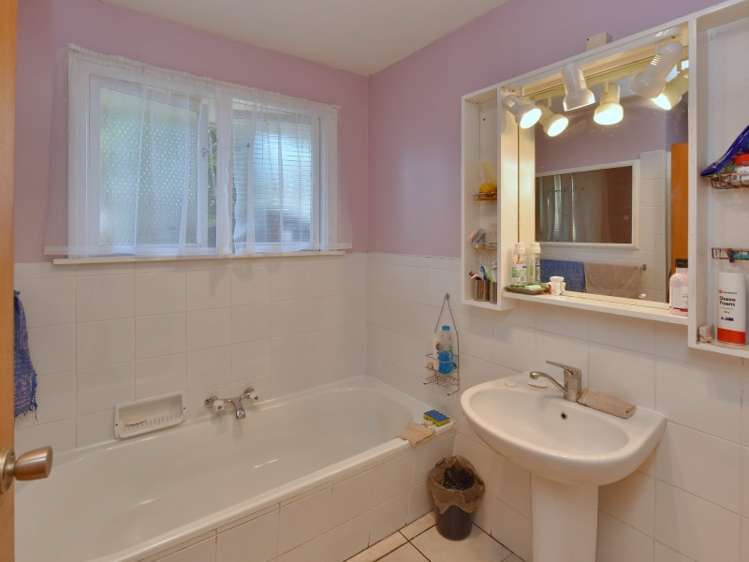 33 Main North Road Woodend_13