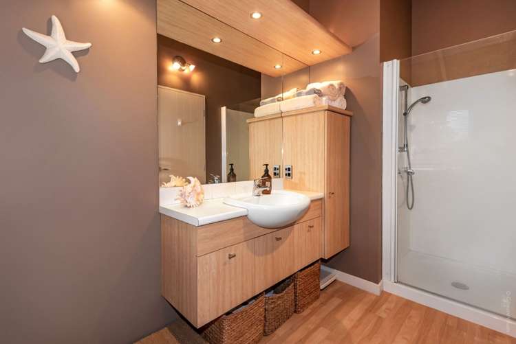 11a Prossers Road Saint Martins_16