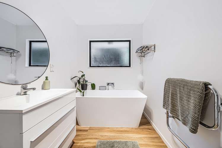 39 Waiau Street Torbay_11