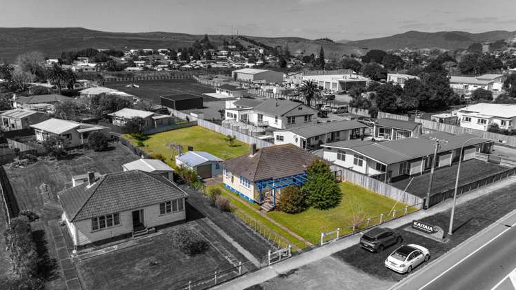 90 North Road Kaitaia_35