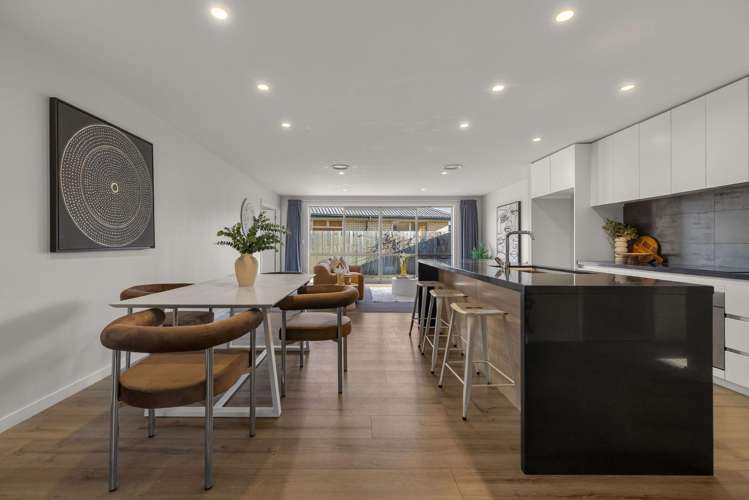 34/34A Cheltenham Road Lower Shotover_5