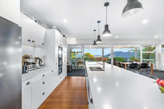 890 Whangaparaoa Road Manly_2