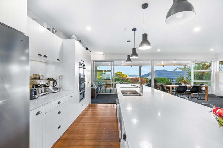 890 Whangaparaoa Road Manly_4