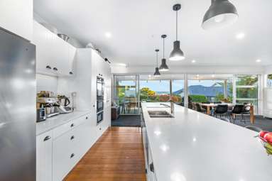 890 Whangaparaoa Road_4