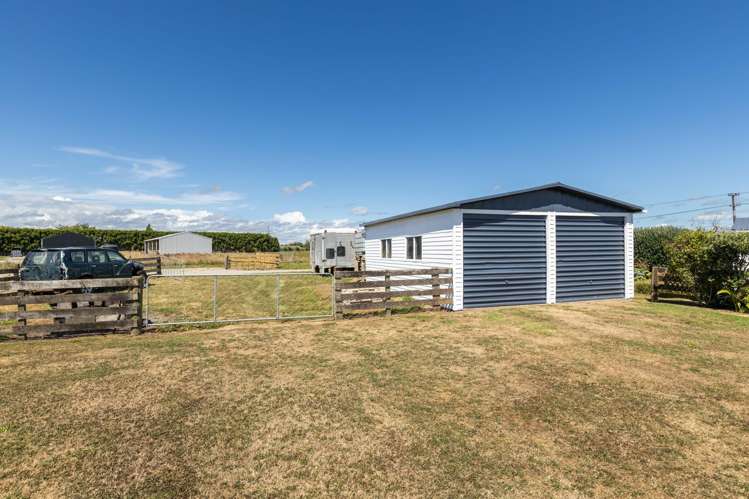291 Manutahi Road Lepperton_11