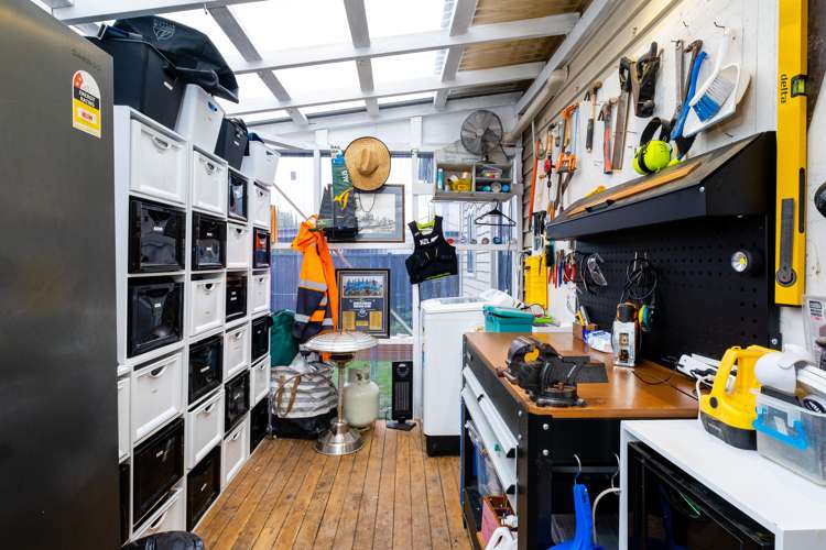 1407 Caroline Road Mayfair_25