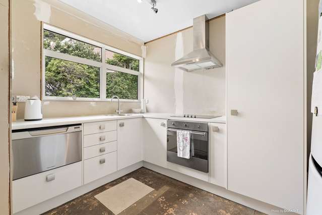 1/14 Astor Street Karori_3