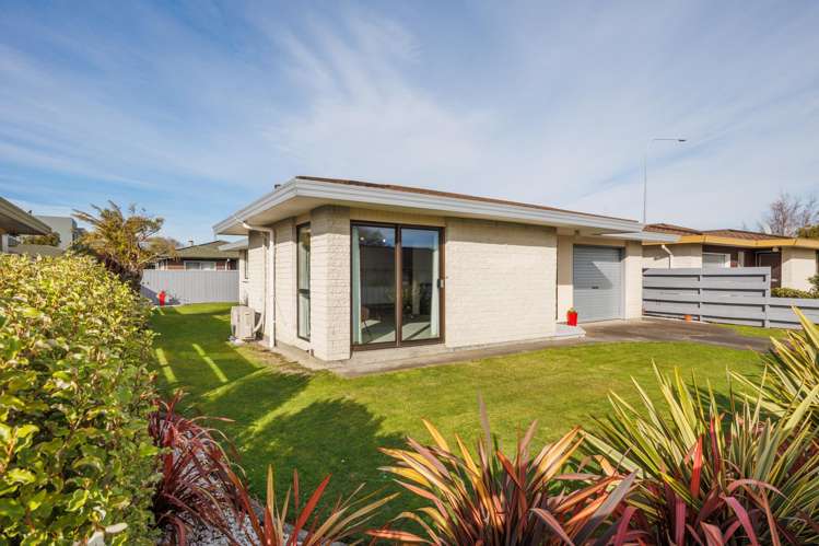 2b Droylsden Place Palmerston North Central_11