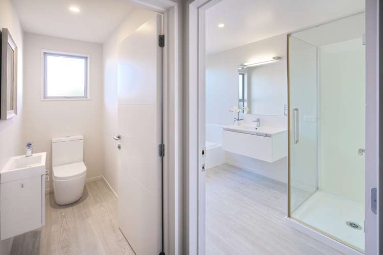 37 Russ Drive Lincoln_16