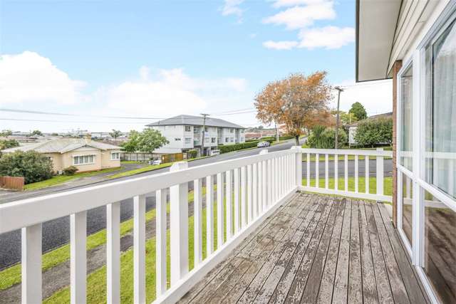 2/1 West Street Papakura_4