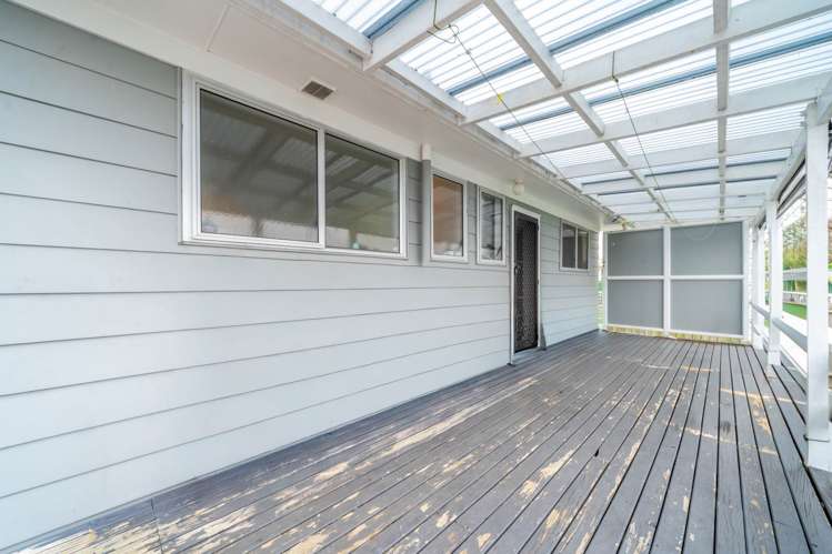 17 Gibbons Road Weymouth_7