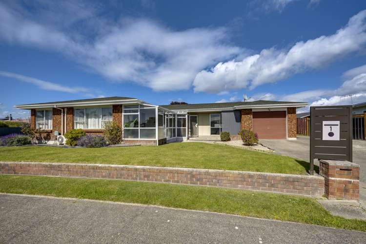1 Skerrett Crescent_0
