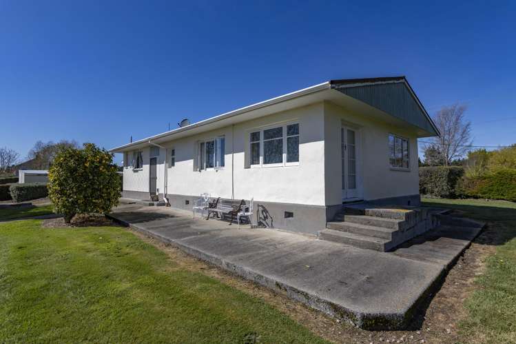 1764 Cust Road Cust_24