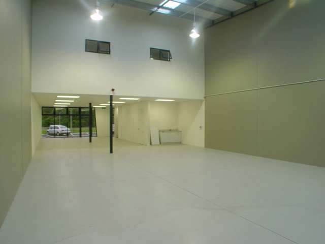 Prime Unit + Easy Motorway Access | AVAILABLE NOW