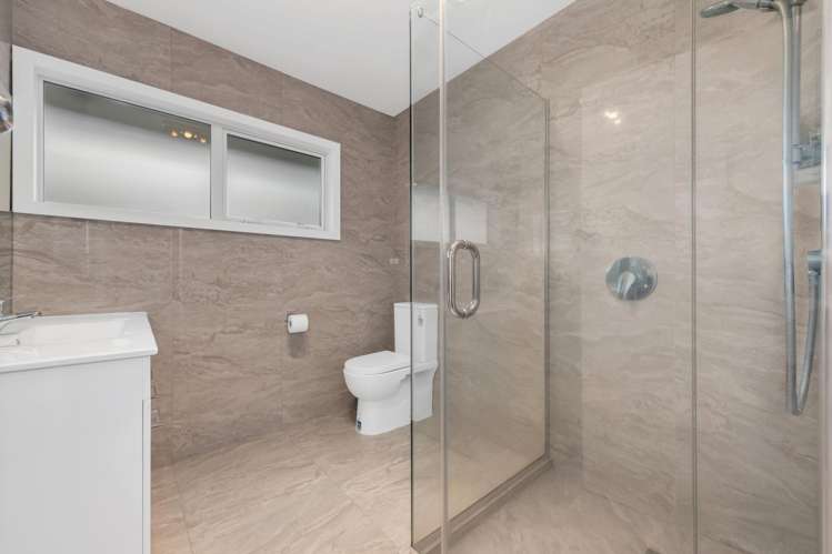 310 Hurstmere Road Takapuna_11