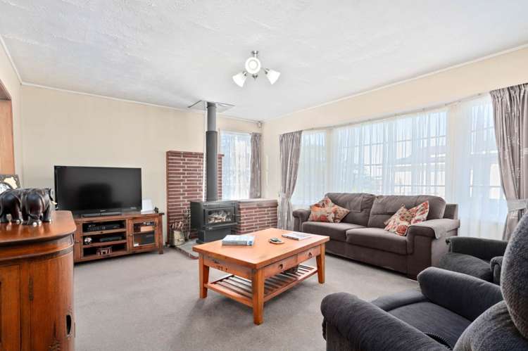 13 Karo Place Glendene_5