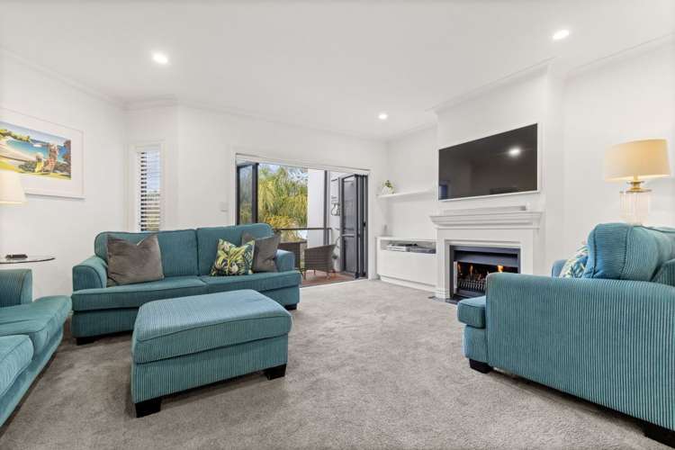 9/177 Hurstmere Road Takapuna_2