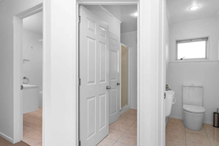 241c Royal Road Massey_10