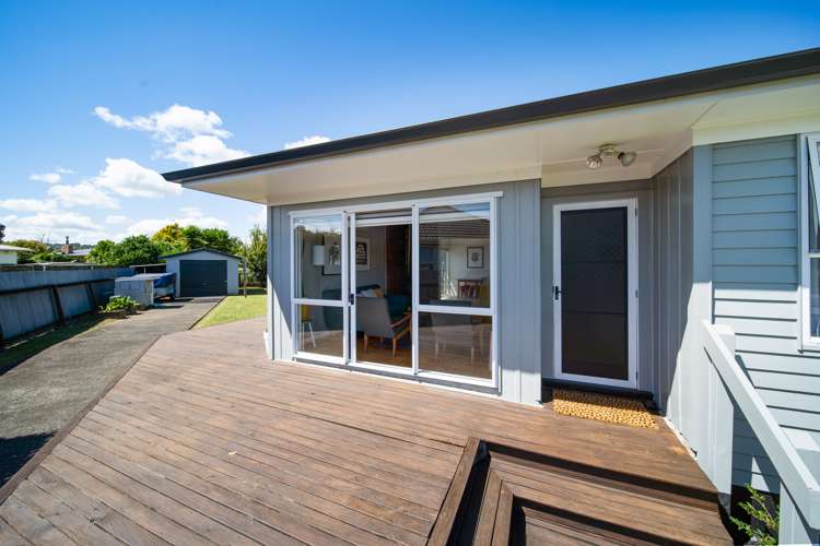 36 George Street Papakura_13