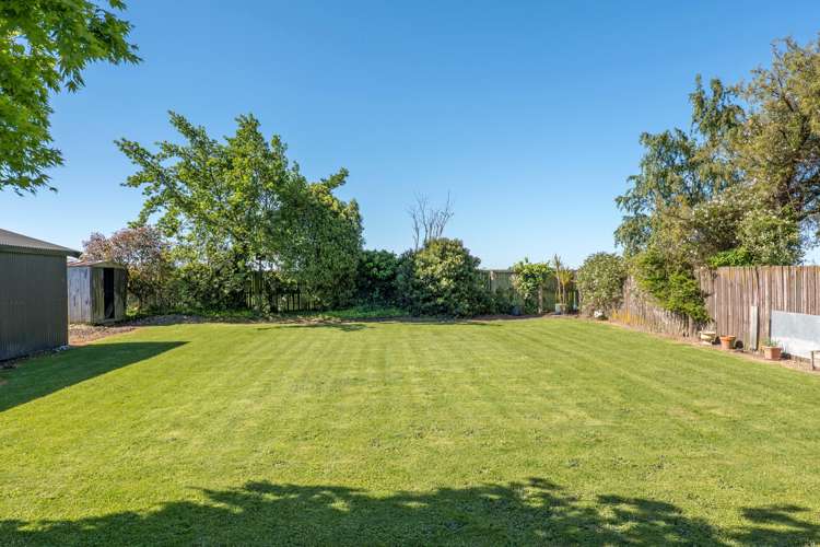 212 Horndon Street Darfield_16