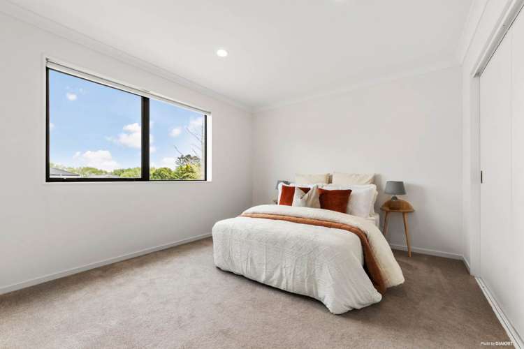 13 Morepork Street Flat Bush_7