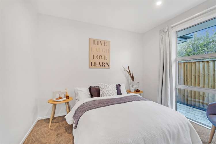 9/3 Nyoli Street Northcote_12