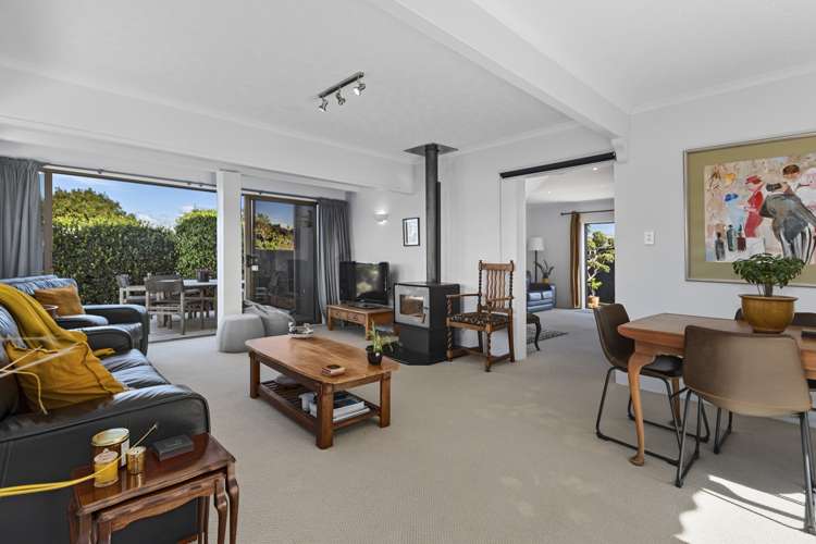 5b Stratford Place Otumoetai_9