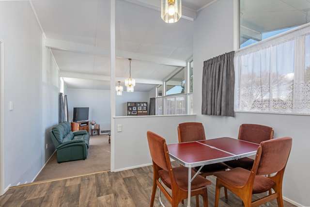 4 John F Kennedy Drive Milson_4