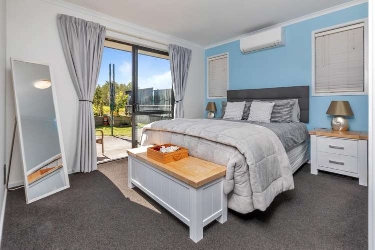 33 Ocean View Rise Ruakākā_14