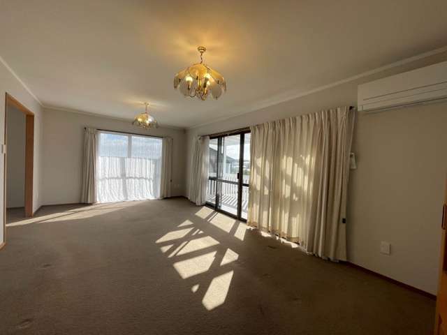 4 Waikato Place St Johns_3
