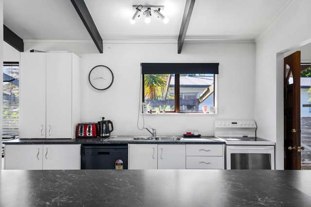 85 Leonard Road Ngongotaha_1