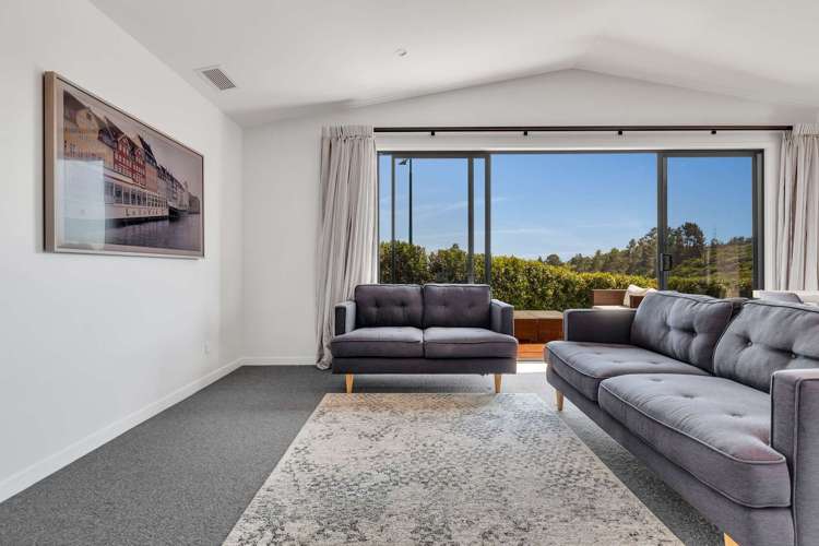 90 Adler Drive Ohauiti_9