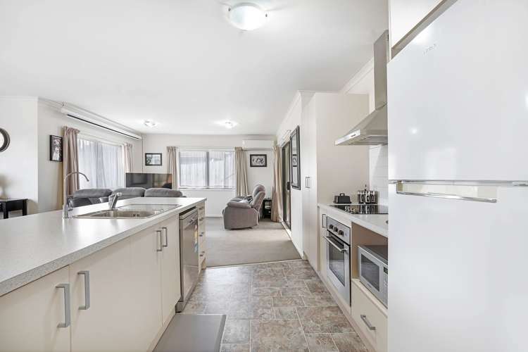 83 Ridgeway Drive Te Kamo_10