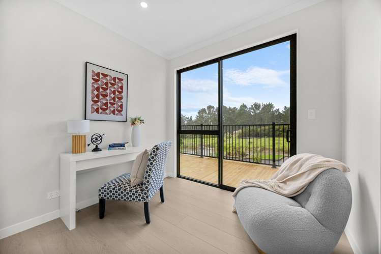 17 Bremner Ridge Street Flat Bush_14