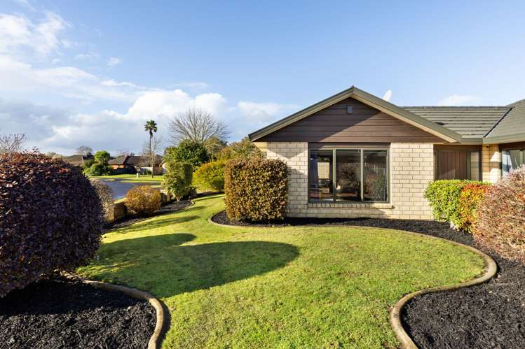 10 Cairns Crescent_2