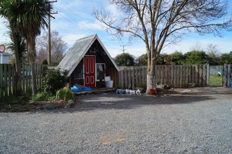 2 Davison Road Rotherham_16