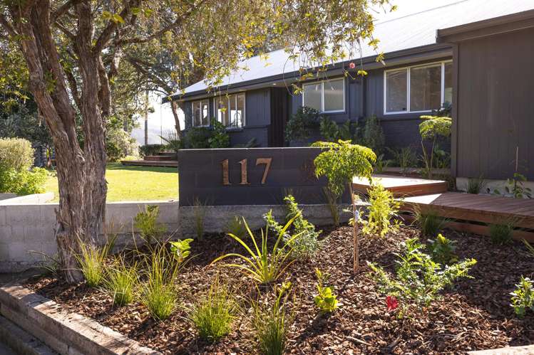 117 Eskdale Drive Bay View_24