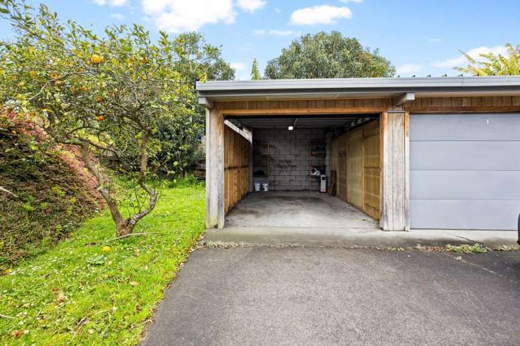 2/10 Robert Street Ellerslie_11