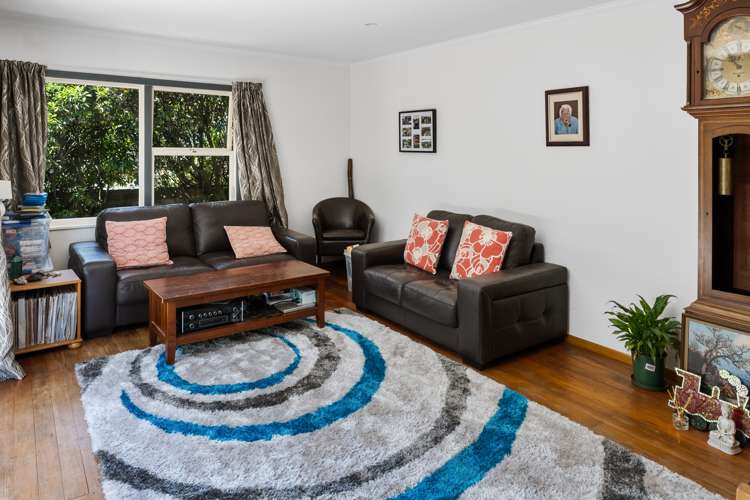 22 Shelley Crescent Stoke_7