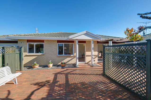 Your New Lifestyle In the Heart Of Orewa