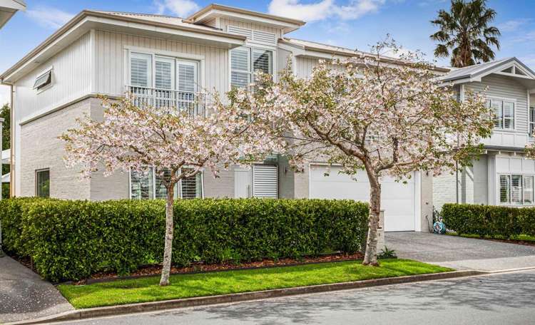 20 Kensington Drive Orewa_6