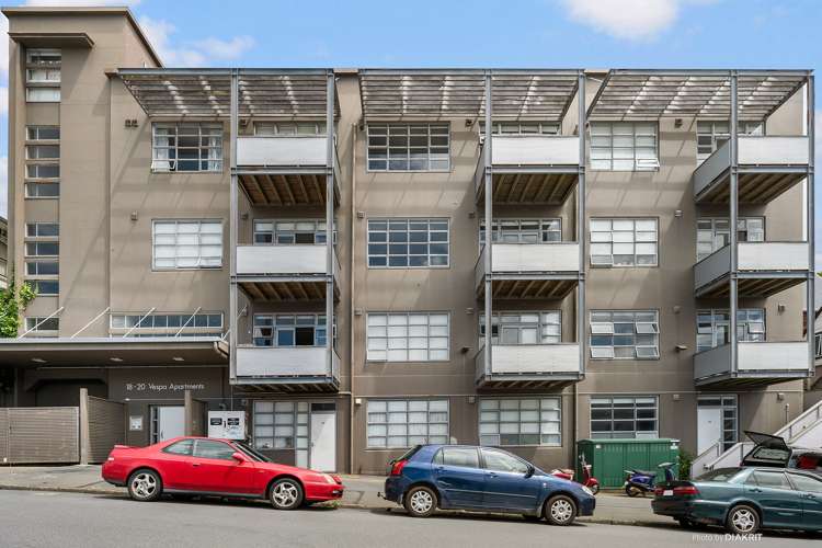 303/20 Hanson Street Mount Cook_11