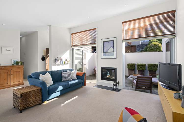 6/21 Earnslaw Terrace Queenstown_11