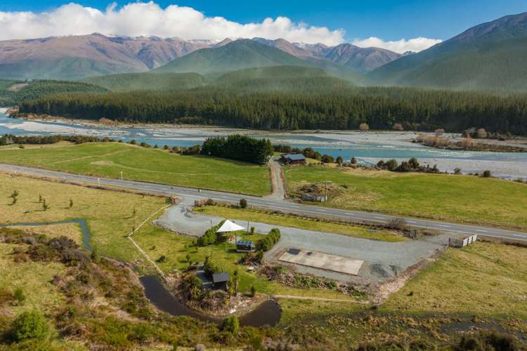 6197 State Highway 63 Wairau Valley_16