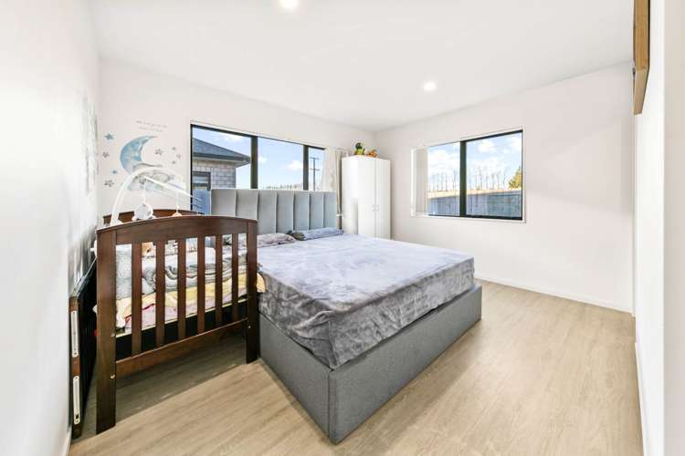 16 Survila Street Takanini_22