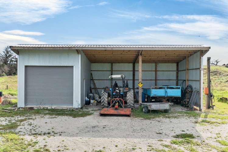 42 Ford Road Paparoa_17