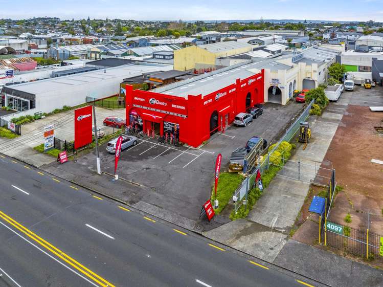 4099A Great North Road Kelston_16